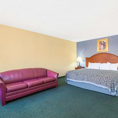 Blue Way Inn & Suites Wichita East Zewnętrze zdjęcie